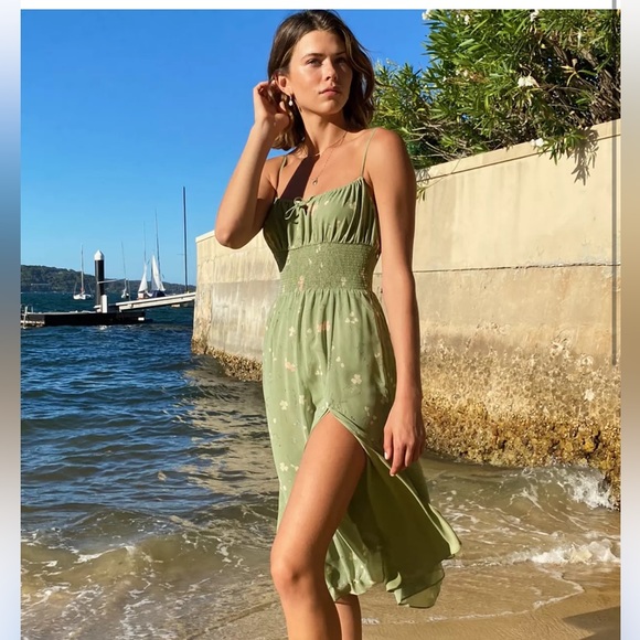 Aritzia Wilfred Genoa dress in sage frost/heirloom pink - Picture 1 of 4